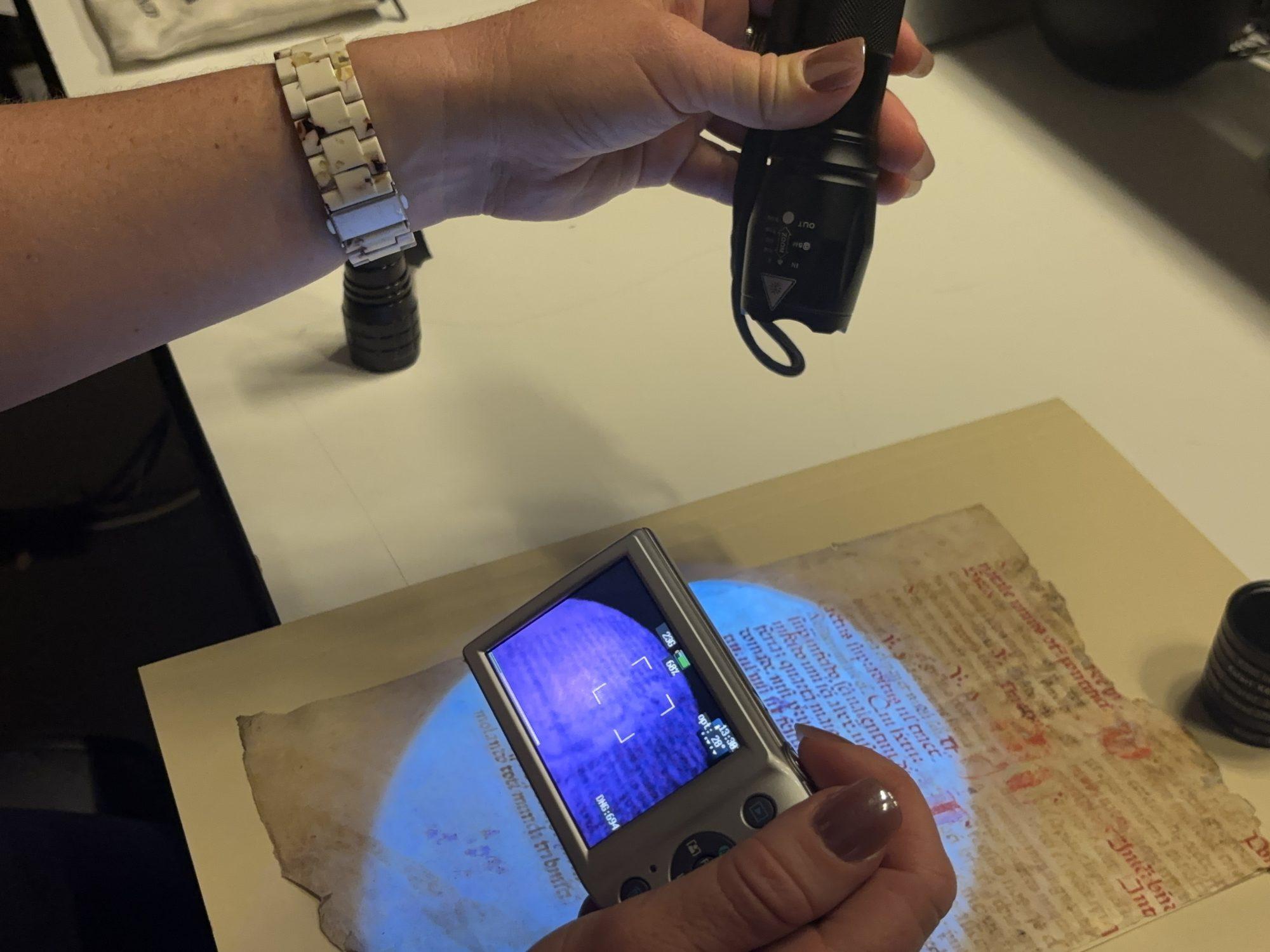 Ghost Camera with lens and variable light source